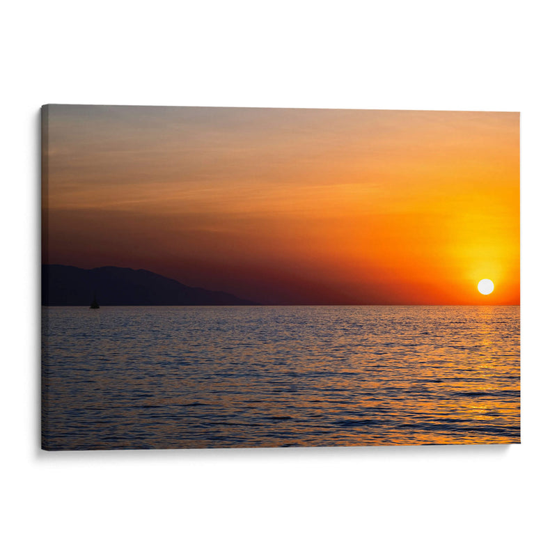 Atardecer del barco en Vallarta - Dreamer Studio | Cuadro decorativo de Canvas Lab