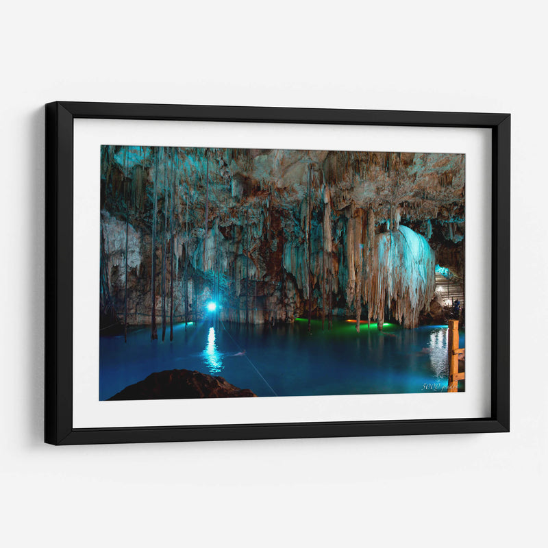 Cenote en Valladolid en azul - 5000 grados | Cuadro decorativo de Canvas Lab