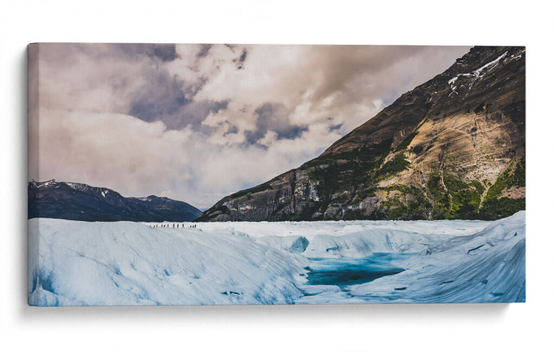Paseo sobre el glaciar - Emmanuel Ramírez | Cuadro decorativo de Canvas Lab