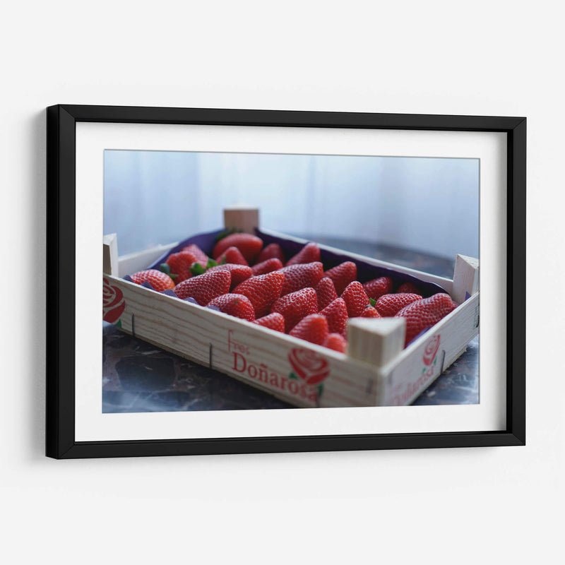 Cajita con fresas | Cuadro decorativo de Canvas Lab